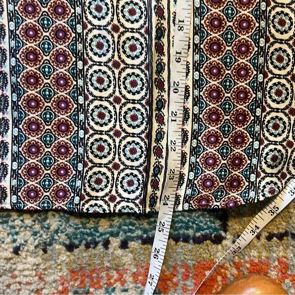 Loft Tiled Tie Back Mock Neck Blouse size S NWT - Picture 4 of 8